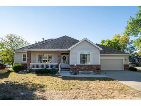 2380 Woody Creek Cir, Loveland, CO 80538