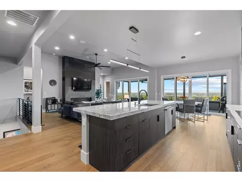 Kitchen - 8298 W 66th Dr, Arvada, CO 80004 photo 2 of 11