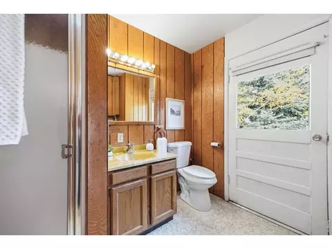 Bath - 2804 Tharp Dr, Laporte, CO 80535 photo 2 of 4