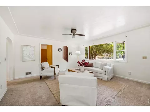Living - 2804 Tharp Dr, Laporte, CO 80535 photo 2 of 5