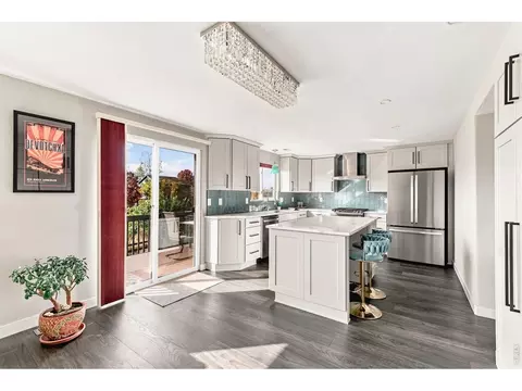 Kitchen - 2347 Santa Fe Dr, Longmont, CO 80504 photo 1 of 7