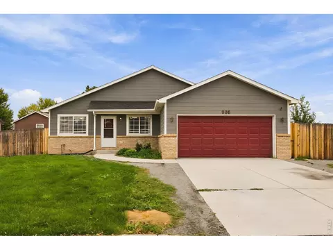 906 Greenwood Ct, Fort Lupton, CO 80621