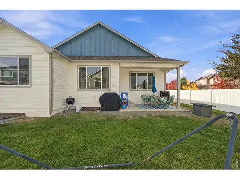 Exterior - 1544 Brant St, Berthoud, CO 80513 photo 5 of 6