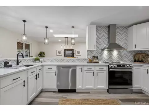 8475 Quay Dr, Arvada, CO 80003 photo 12