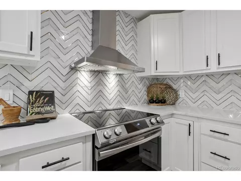 8475 Quay Dr, Arvada, CO 80003 photo 14