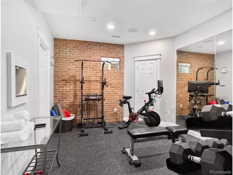 9001 E 33rd Ave, Denver, CO 80238 photo 37