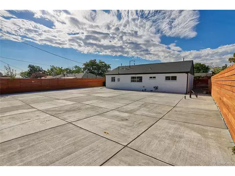 991 E 88th Ave, Thornton, CO 80229 photo 5