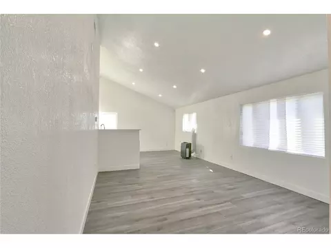991 E 88th Ave, Thornton, CO 80229 photo 11