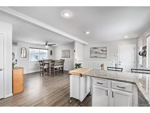14533 E 22nd Pl, Aurora, CO 80011 photo 9