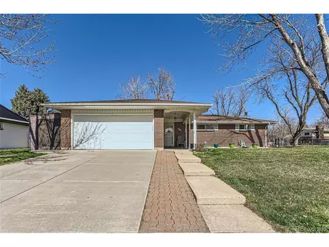 3286 S Emporia Ct, Denver, CO 80231