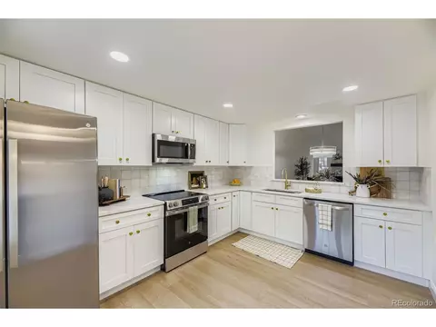 7623 W Euclid Dr, Littleton, CO 80123