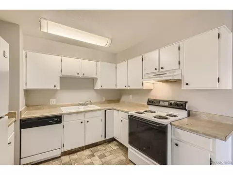 14087 E 22nd Pl, Aurora, CO 80011 photo 10