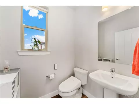 9002 E 47th Ave, Denver, CO 80238 photo 19