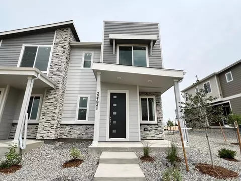22794 E Tufts Pl #B, Aurora, CO 80015