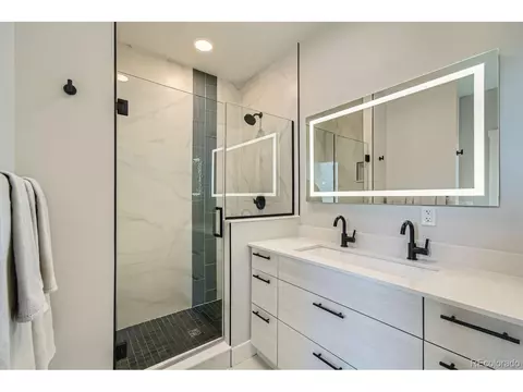 2475 E 28th Ave, Denver, CO 80205 photo 19