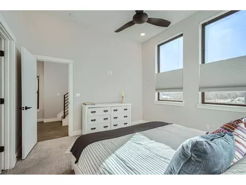 2475 E 28th Ave, Denver, CO 80205 photo 17