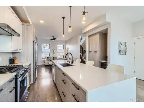 2475 E 28th Ave, Denver, CO 80205 photo 12