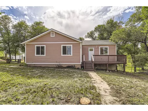 265 S Pine St, Elizabeth, CO 80107