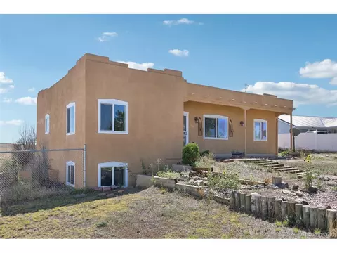 536 10th Ave, Deer Trail, CO 80105
