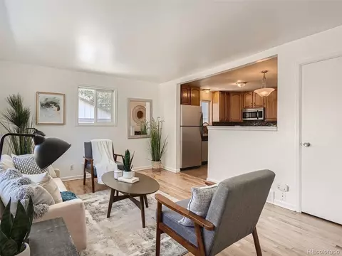 1906 E 115th Pl, Northglenn, CO 80233 photo 6