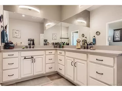 Undisclosed, Aurora, CO 80016 photo 13