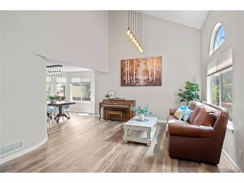 9893 Foxhill Cir, Highlands Ranch, CO 80129