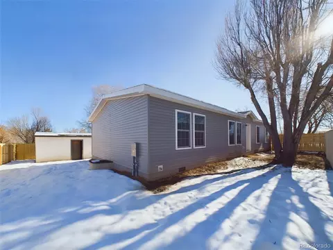 245 E Byrd Dr, Pueblo West, CO 81007