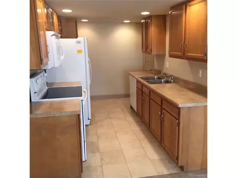 14593 E 12th Ave, Aurora, CO 80011 photo 3