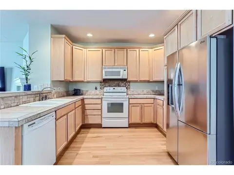 8561 E 29th Ave, Denver, CO 80238 photo 9