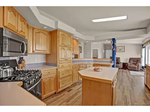42959 E Arkansas Pl, Bennett, CO 80102 photo 10