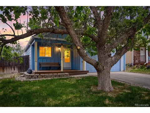 9933 Fairwood St, Littleton, CO 80125