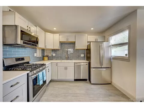 Undisclosed, Aurora, CO 80011 photo 8