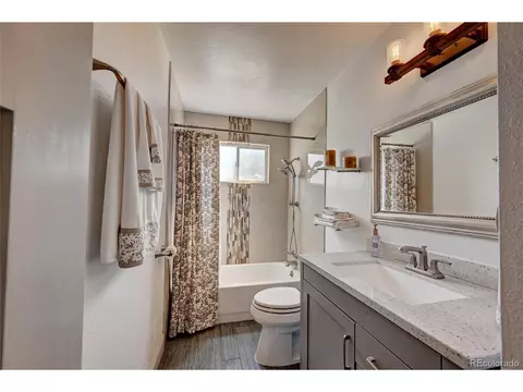 Undisclosed, Aurora, CO 80011 photo 13