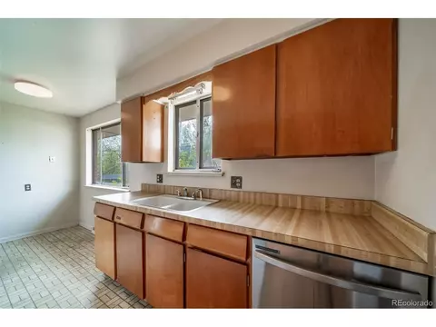 Kitchen - Undisclosed, Arvada, CO 80004 photo 2 of 5