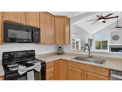 Kitchen - 5896 E 129th Pl, Thornton, CO 80602 photo 4 of 5