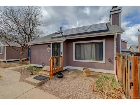 3770 S Genoa Cir #D, Aurora, CO 80013