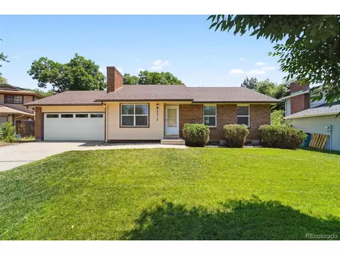 2212 Berkshire Dr, Fort Collins, CO 80526