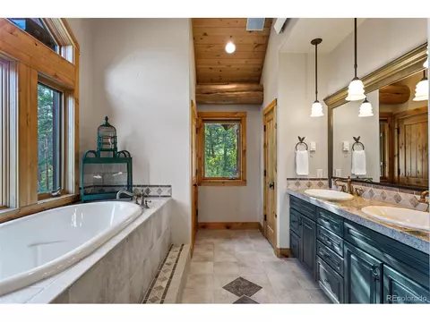 1669 Sunset Dr, Tabernash, CO 80478 photo 22