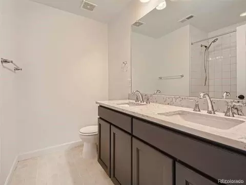 27431 E 10th Dr, Aurora, CO 80018 photo 11
