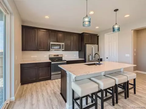 27431 E 10th Dr, Aurora, CO 80018 photo 6