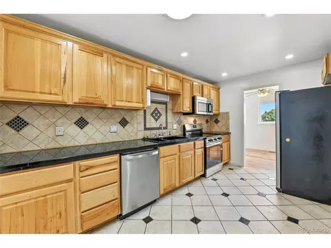 2441 E 93rd Pl, Thornton, CO 80229 photo 8