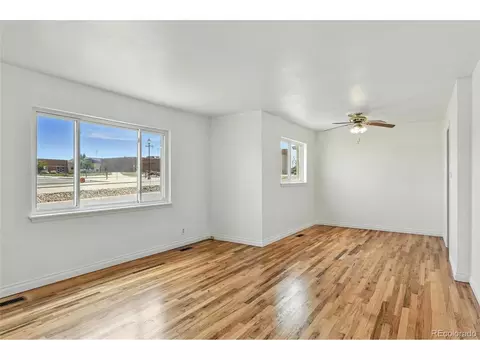2441 E 93rd Pl, Thornton, CO 80229 photo 3