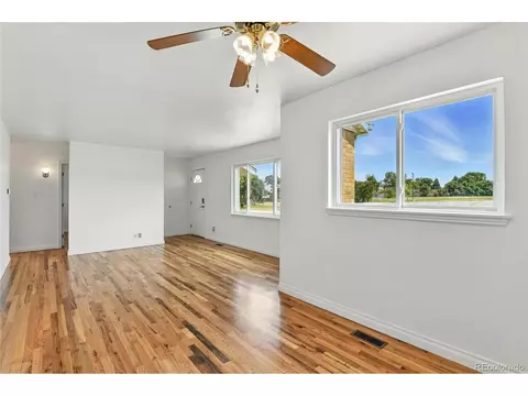 2441 E 93rd Pl, Thornton, CO 80229 photo 6