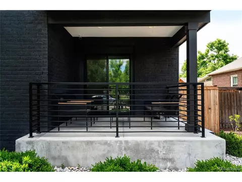 2645 Eudora St, Denver, CO 80207 photo 3