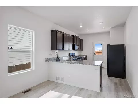 306 Walnut St, Bennett, CO 80102 photo 13