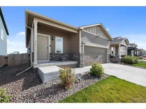 306 Walnut St, Bennett, CO 80102 photo 3