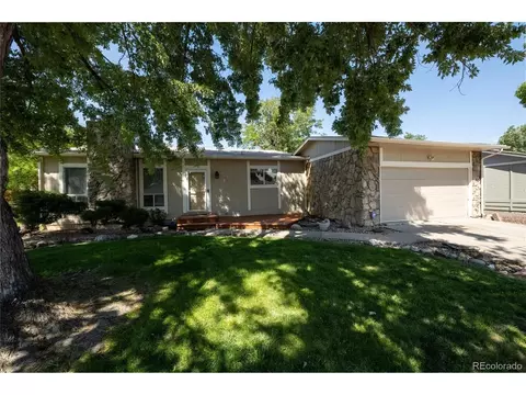 9581 W 75th Pl, Arvada, CO 80005