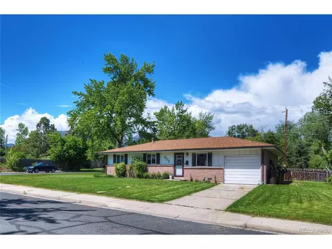 855 33rd St, Boulder, CO 80303 photo 2