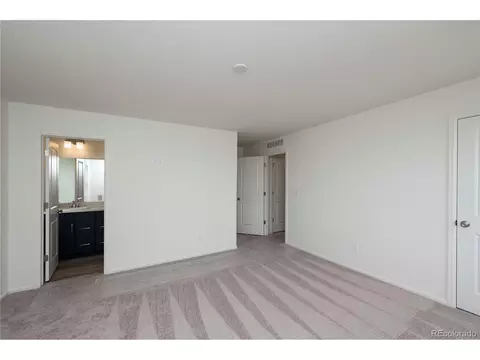 28492 E 6th Pl, Aurora, CO 80018 photo 19