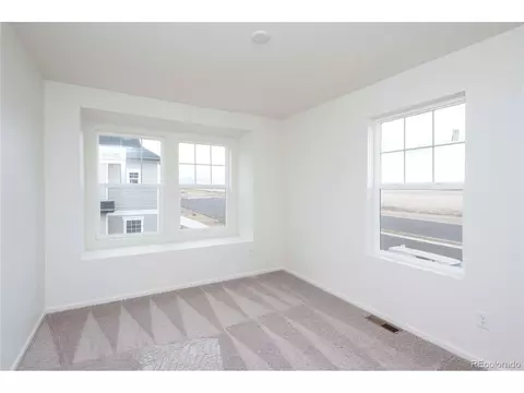28492 E 6th Pl, Aurora, CO 80018 photo 15